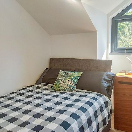 River Lodge Annexe Rhondda エクステリア 写真