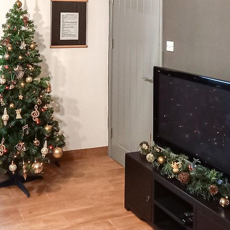 River Lodge Annexe Rhondda エクステリア 写真