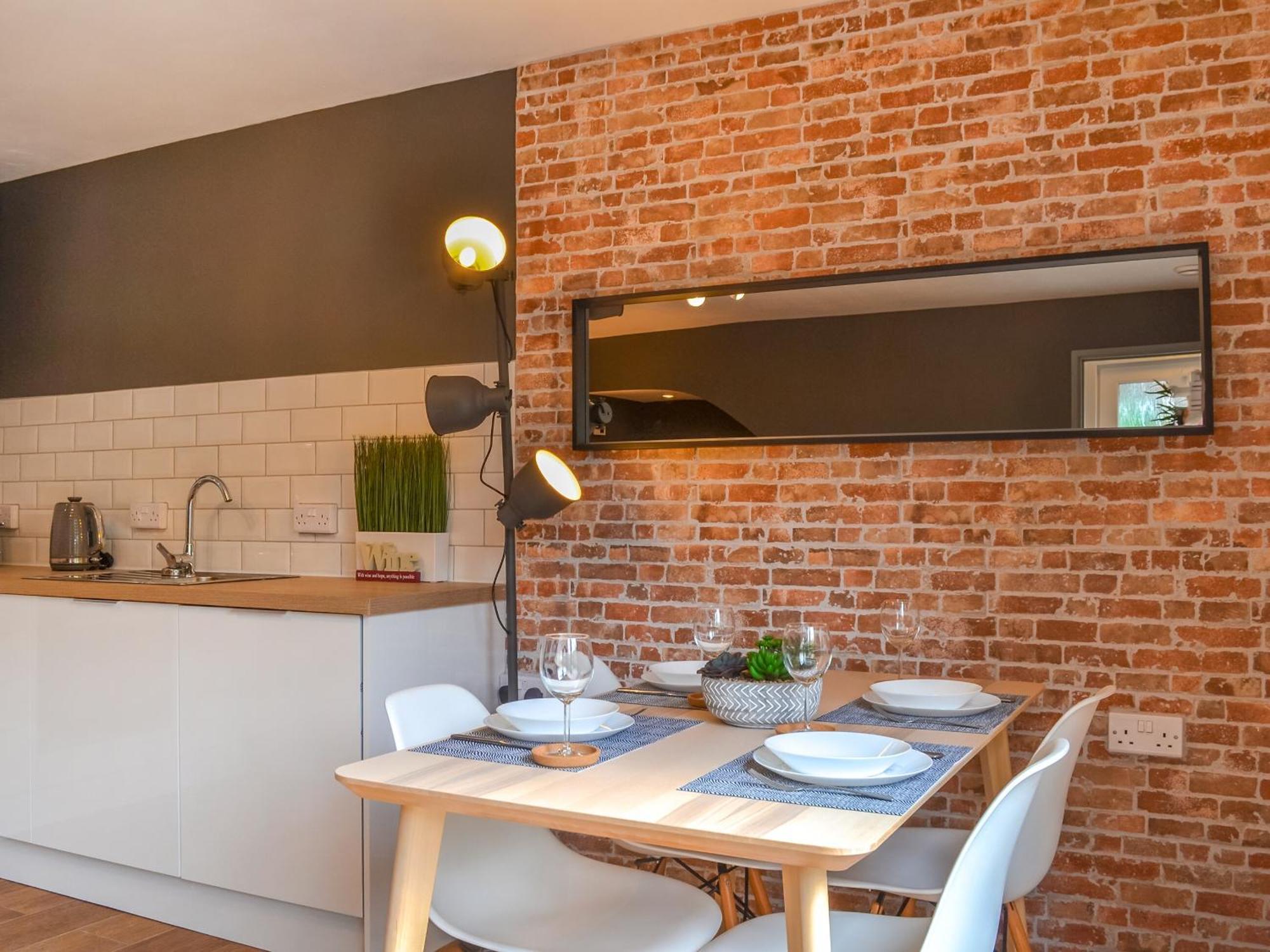 River Lodge Annexe Rhondda エクステリア 写真